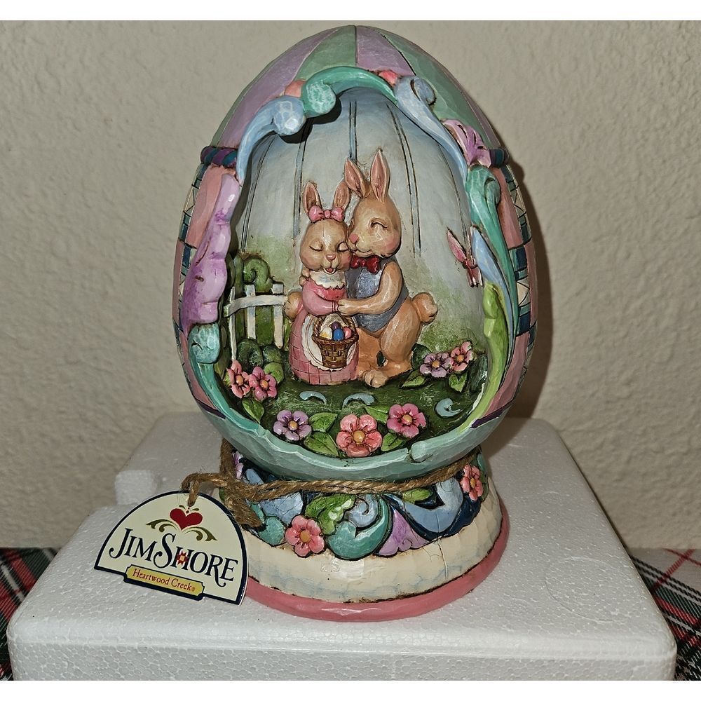 Jim Shore Heartwood Creek "Spring Love" Lighted Easter Egg Diorama
